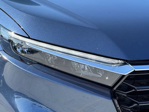 Used 2024 Honda CR-V EX image 10