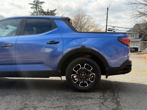 Used 2023 Hyundai Santa Cruz SE image 9