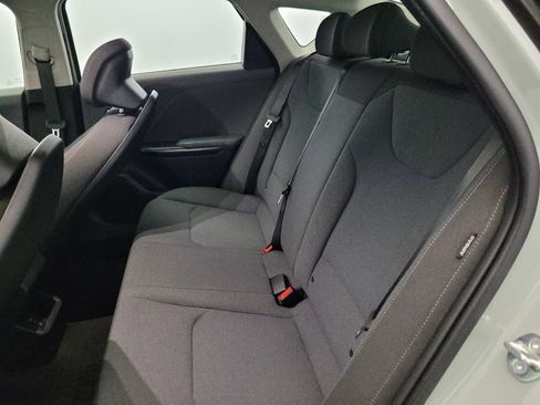 Used 2025 Kia K4 FWD image 18