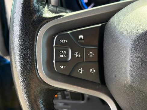 Used 2023 Ford Bronco Wildtrak image 25