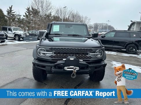 Used 2022 Ford Bronco Everglades image 2