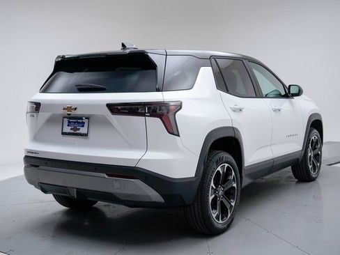 New 2026 Chevrolet Equinox LT w/ Convenience Package II image 7