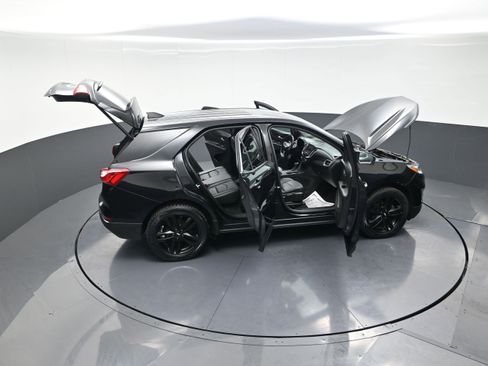 Used 2020 Chevrolet Equinox LT w/ Midnight Edition image 14