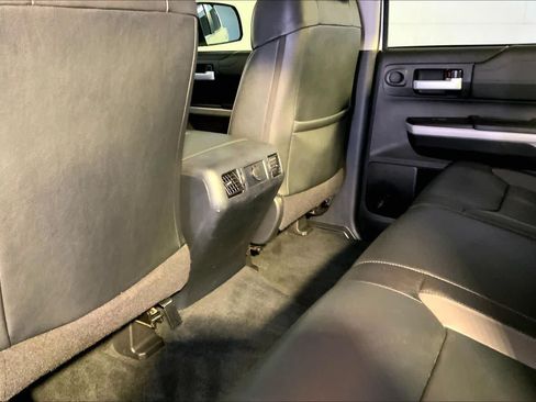 Used 2020 Toyota Tundra Limited w/ Limited Premium Package AWD/4WD image 36