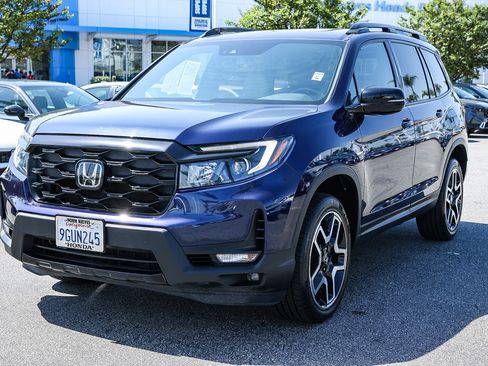 Certified 2023 Honda Passport Elite image 3