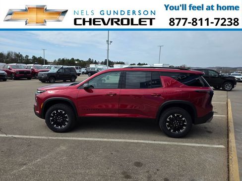 New 2026 Chevrolet Traverse Z71 w/ Driver Confidence Package AWD/4WD image 4