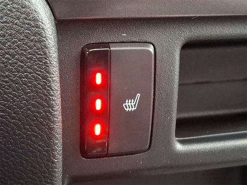 Used 2023 Honda Passport EX-L image 27