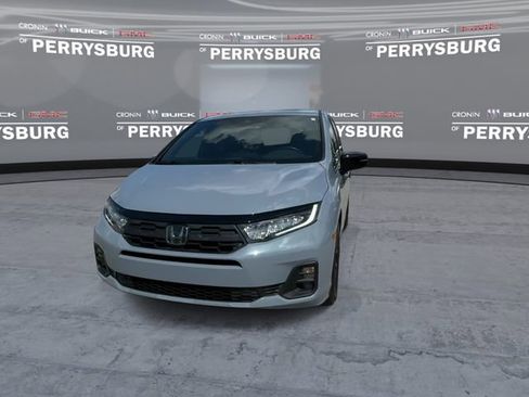 Used 2025 Honda Odyssey Sport-L image 3