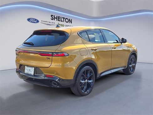 New 2024 Dodge Hornet R/T image 7