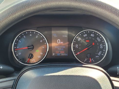 Used 2020 Toyota RAV4 XLE w/ Convenience Package image 19