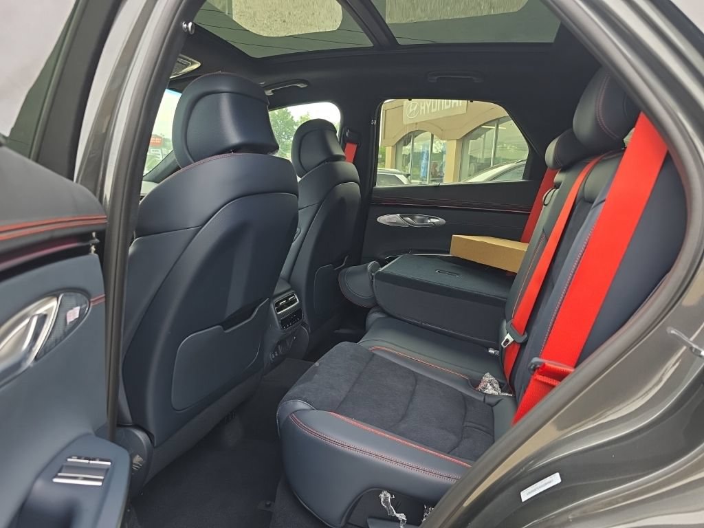 New 2027 Genesis GV70 3.5T Prestige AWD/4WD image 10