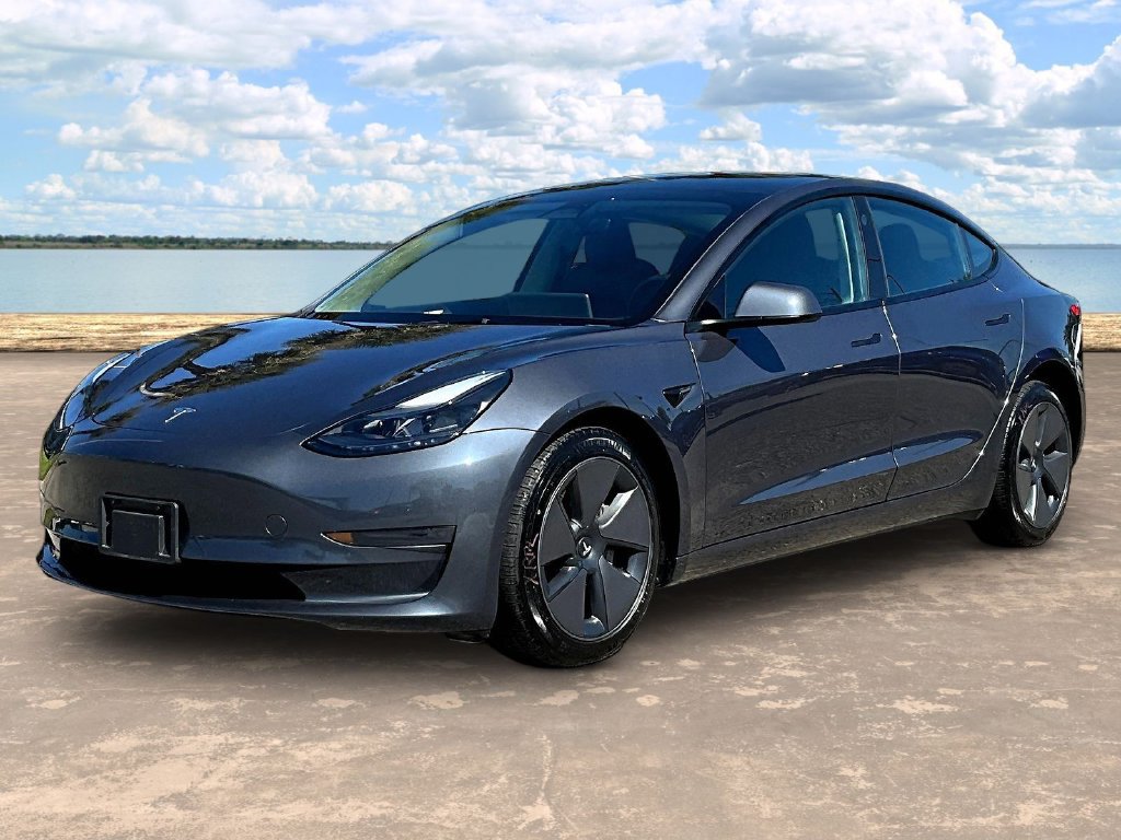 Used 2023 Tesla Model 3 Standard Range RWD image 1