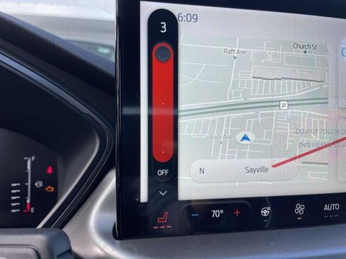 New 2023 Ford Escape SE image 30