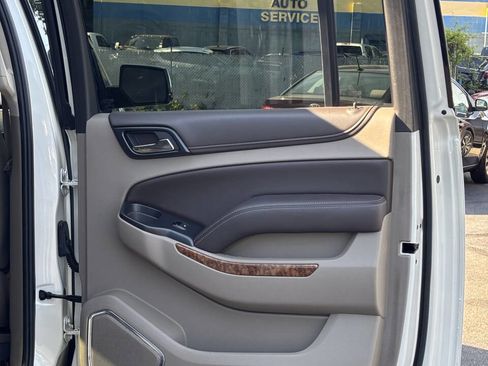 Used 2015 Chevrolet Suburban LTZ AWD/4WD image 24