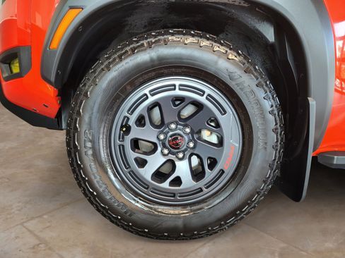 Certified 2025 Nissan Frontier Pro-X w/ Pro Convenience Package image 29