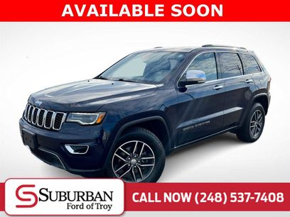 Used 2017 Jeep Grand Cherokee Limited w/ Luxury Group II