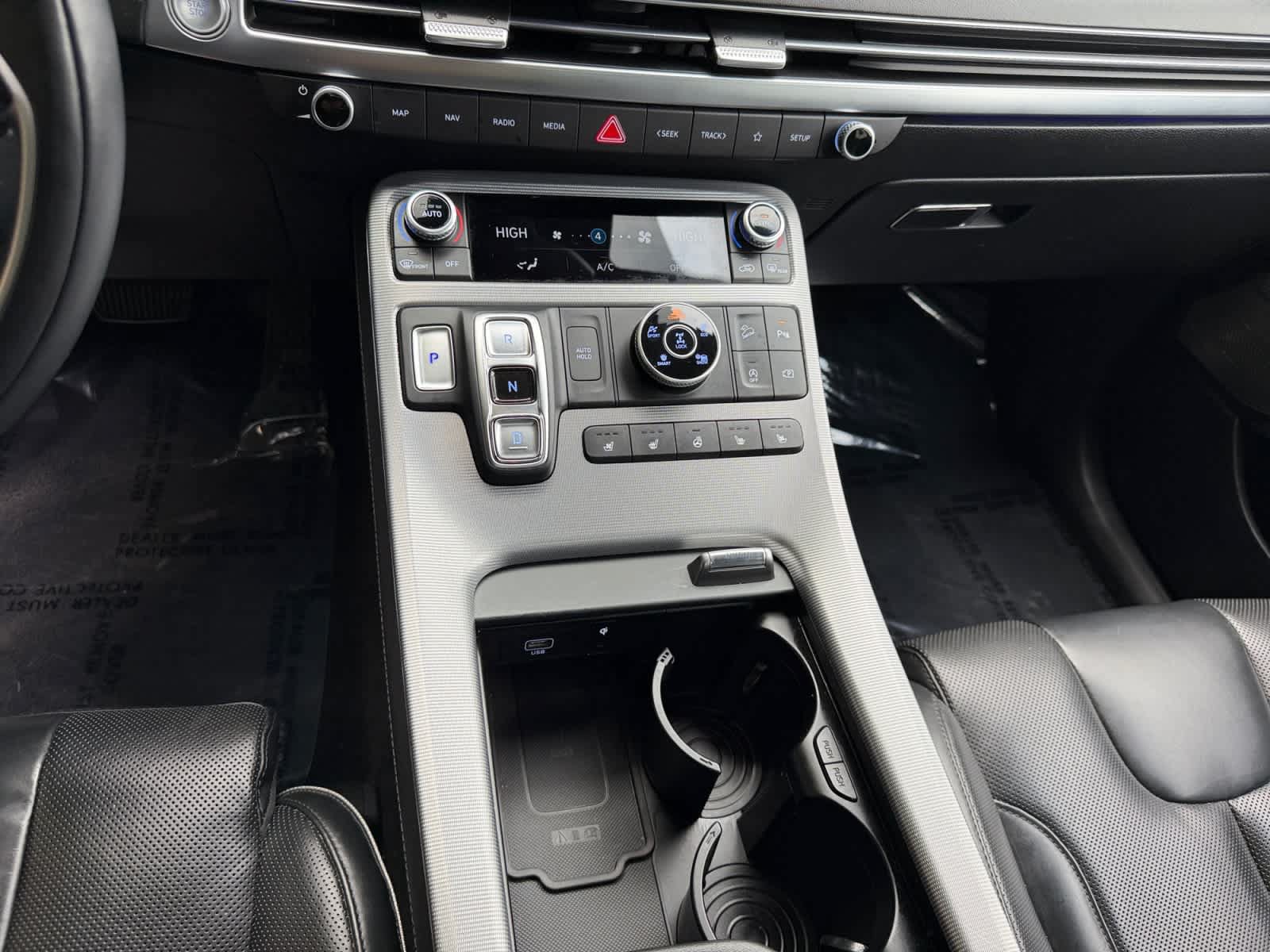 Used 2024 Hyundai Palisade Calligraphy AWD/4WD image 16