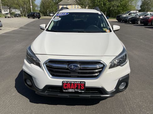 Used 2018 Subaru Outback 2.5i Premium AWD/4WD image 8