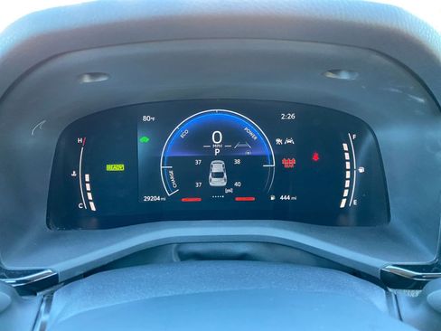 Used 2025 Toyota Camry LE image 40