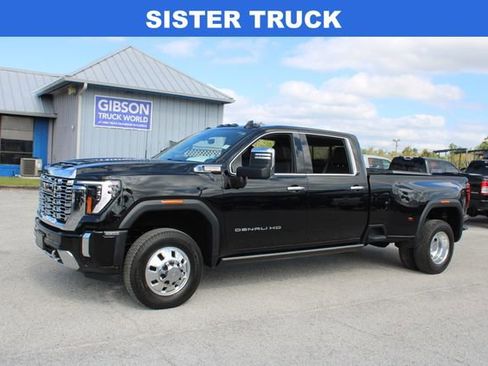 Used 2025 GMC Sierra 3500 Denali w/ Denali Reserve Package image 5