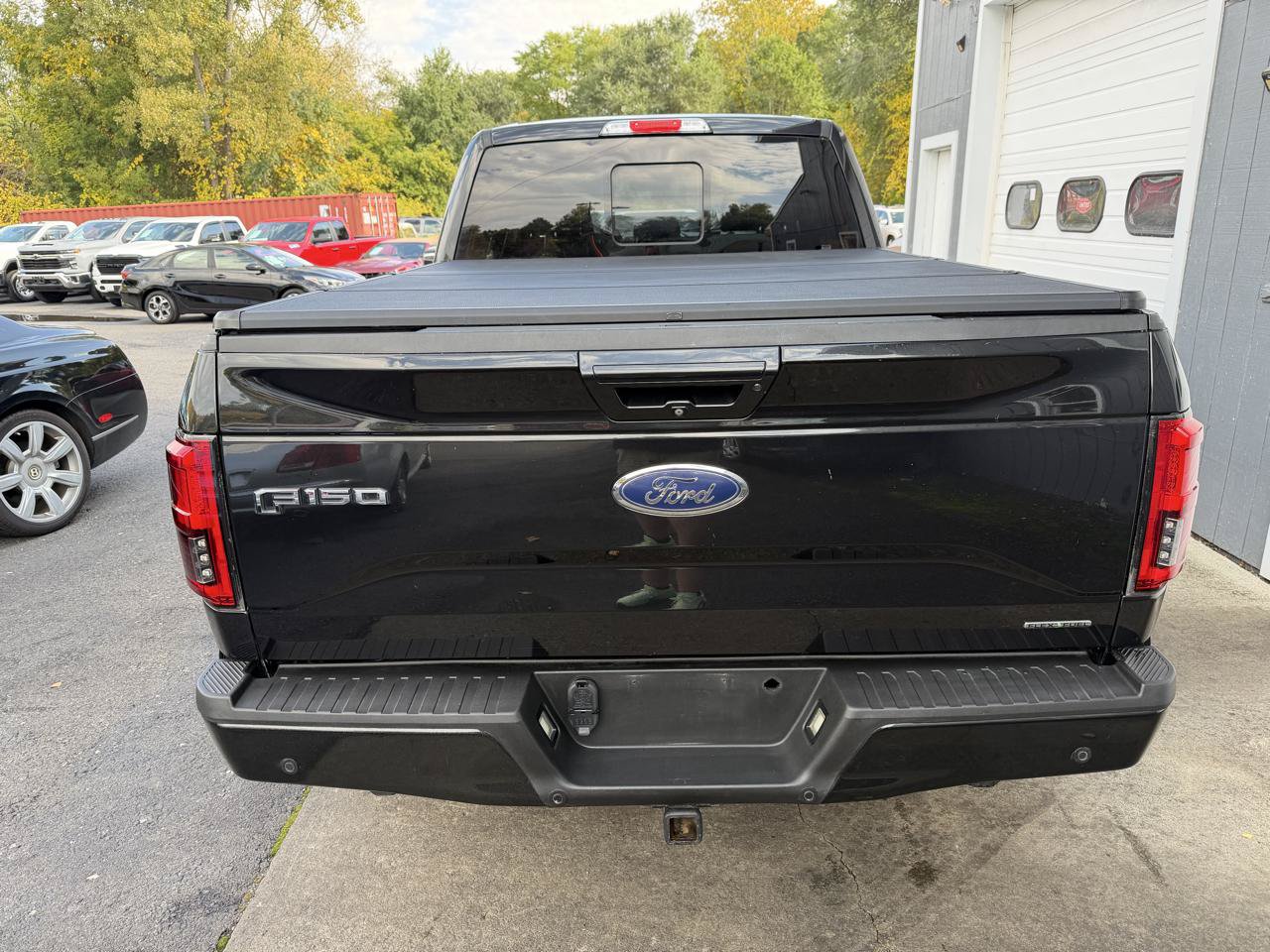 Used 2015 Ford F150 Lariat w/ Equipment Group 502A Luxury AWD/4WD image 5