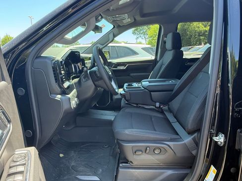 Used 2026 GMC Sierra 1500 Elevation w/ Elevation Select Package AWD/4WD image 14