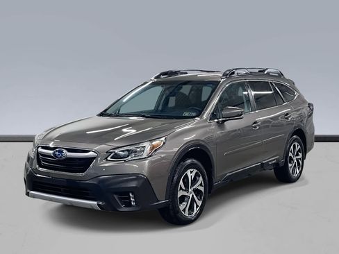 Used 2022 Subaru Outback Limited image 1