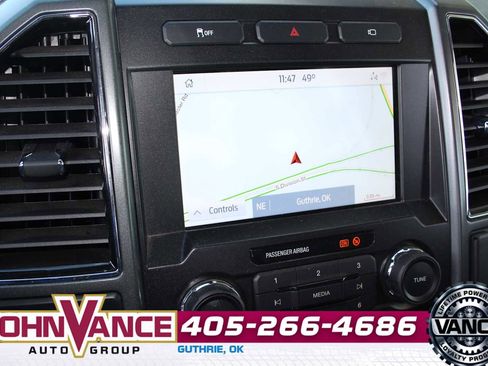 Used 2022 Ford F250 XLT w/ XLT Premium Package image 31