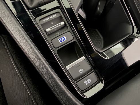 Used 2024 Honda Accord Sport image 15