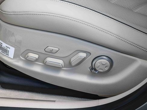 New 2026 Genesis G80 2.5T Sport Prestige image 23