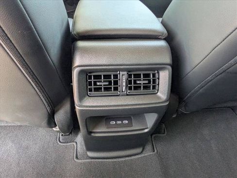 Used 2024 Honda CR-V EX-L image 16
