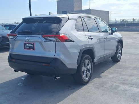 Used 2024 Toyota RAV4 XLE FWD image 5
