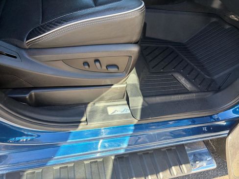 Used 2019 Chevrolet Silverado 2500 High Country w/ Duramax Plus Package image 48