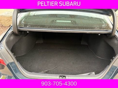 Used 2020 Toyota Camry LE image 15