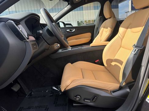 New 2025 Volvo XC60 B5 Ultra w/ Protection Package Premier image 19