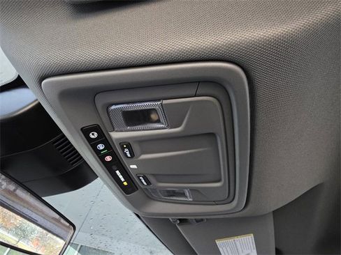 Used 2025 Chevrolet Silverado 1500 W/T w/ WT Value Package image 22