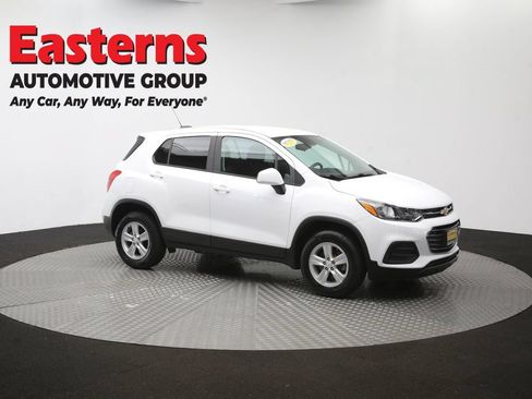 Used 2020 Chevrolet Trax LS w/ Tint and Cruise Package AWD/4WD image 48