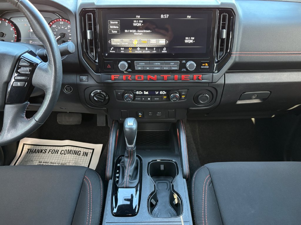Used 2025 Nissan Frontier PRO-4X AWD/4WD image 16