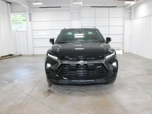 Used 2024 Chevrolet Blazer RS w/ Driver Confidence II Package FWD image 3