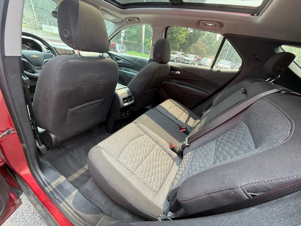 Used 2018 Chevrolet Equinox LT w/ Sun & Infotainment Package FWD image 23