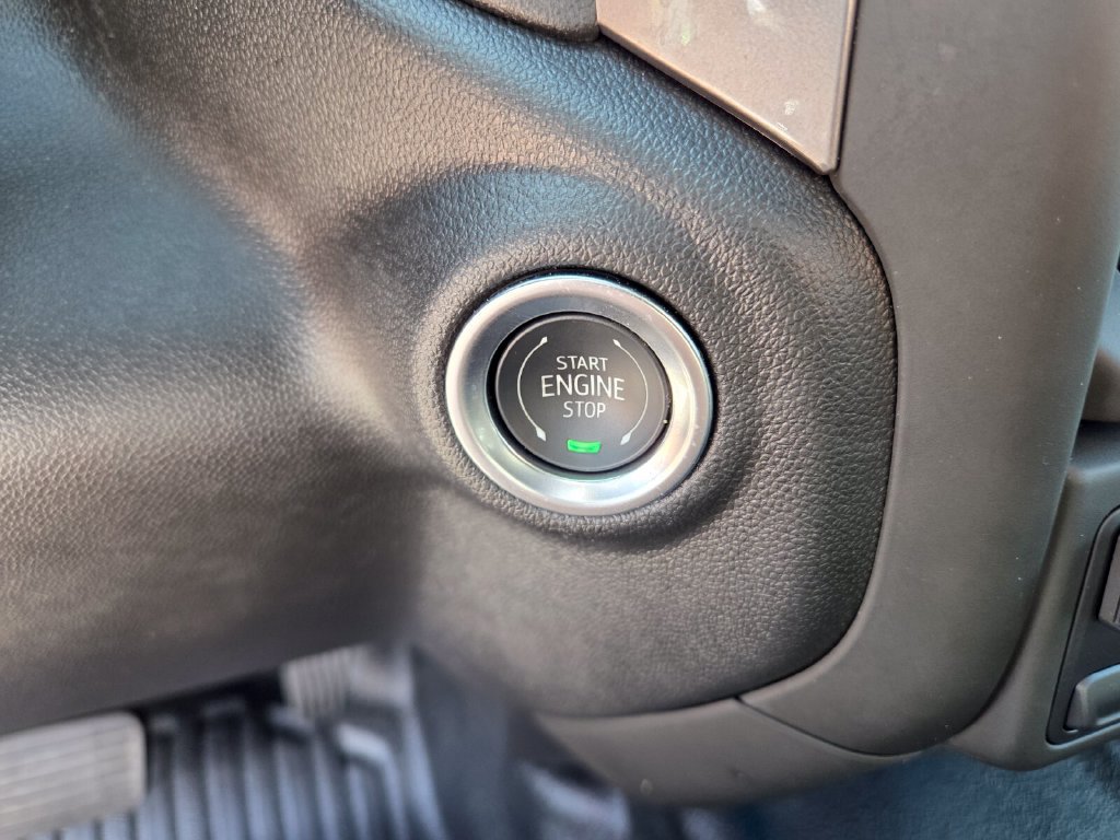Used 2025 Chevrolet Silverado 2500 W/T RWD image 26