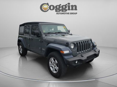 Used 2018 Jeep Wrangler Unlimited Sport S image 5