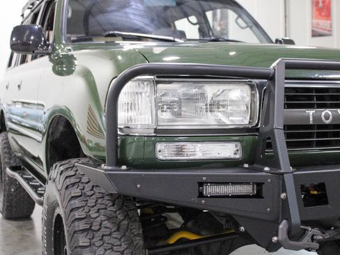 Used 1994 Toyota Land Cruiser image 40