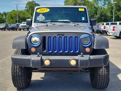 Used 2017 Jeep Wrangler Sport AWD/4WD image 8