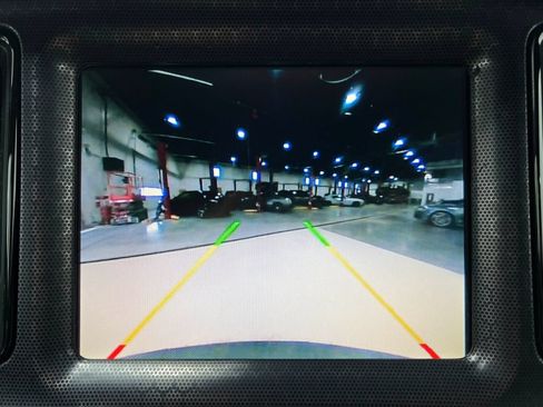 Used 2016 Dodge Challenger R/T Scat Pack RWD image 12
