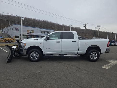 Used 2024 RAM 2500 Big Horn image 8