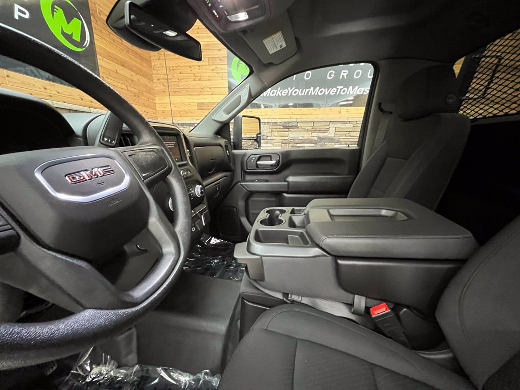 Used 2025 GMC Sierra 3500 Pro AWD/4WD image 27