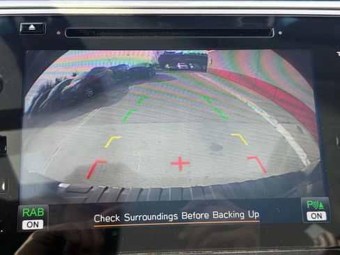 Used 2019 Subaru Outback 3.6R Touring image 19