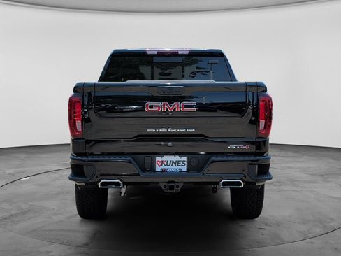 New 2026 GMC Sierra 1500 AT4 w/ AT4 Premium Package AWD/4WD image 7