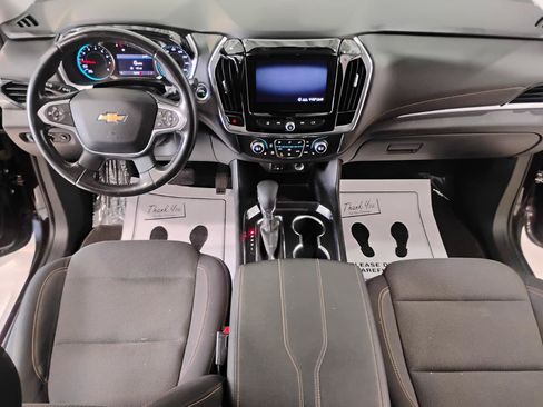 Used 2021 Chevrolet Traverse LT FWD image 54
